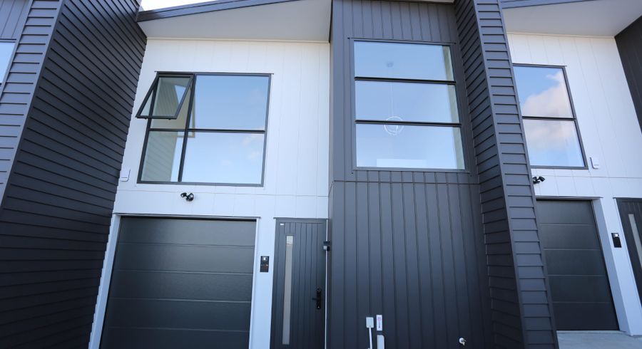  at 13B King Richard Pl, Browns Bay, North Shore City, Auckland