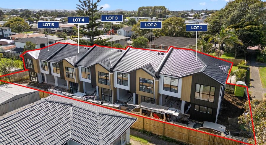  at 4/543 Massey Road, Mangere, Manukau City, Auckland