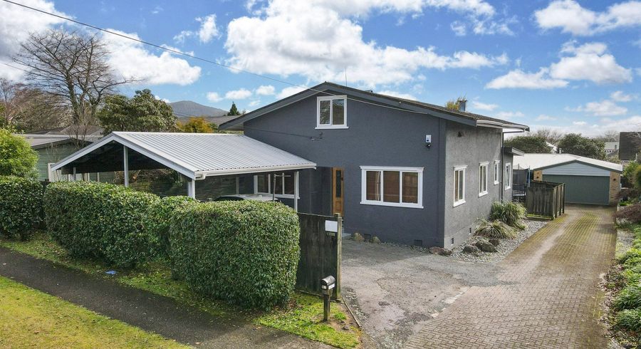  at 17 High Street, Glenholme, Rotorua, Bay Of Plenty