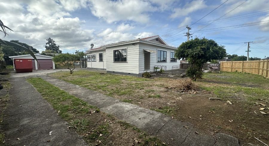  at 18 Lupton Road, Manurewa, Manukau City, Auckland