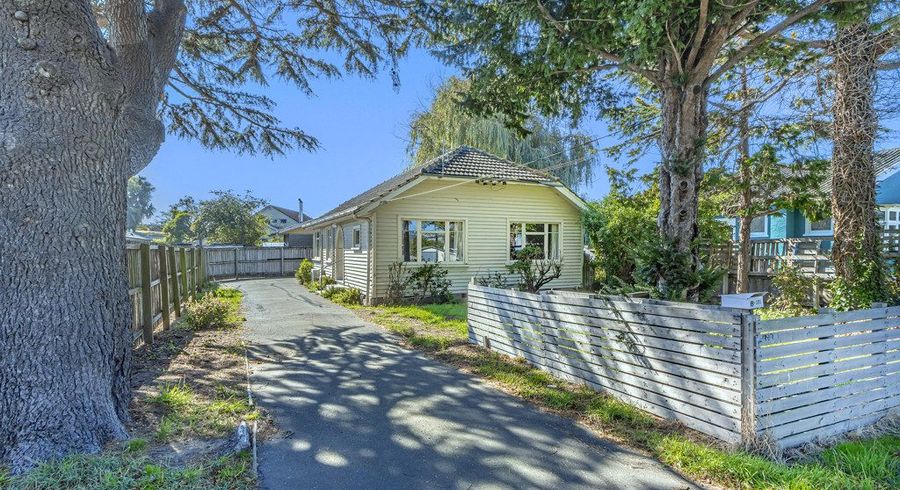  at 1/395 Linwood Avenue, Bromley, Christchurch