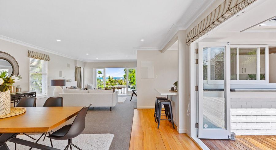  at 36 Montgomery Avenue, Rothesay Bay, Auckland