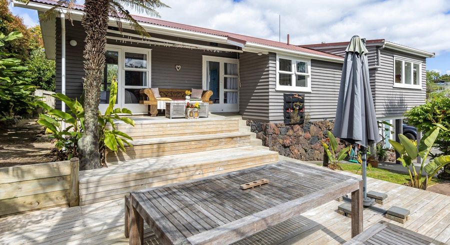  at 18 Meola Road, Westmere, Auckland City, Auckland