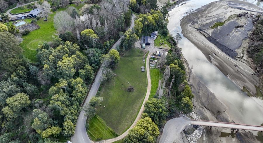  at 1019 Dartmoor Road, Dartmoor, Napier