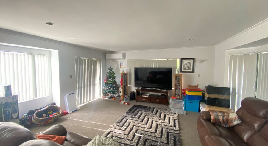  at 14 Glassonby Road, Northpark, Auckland
