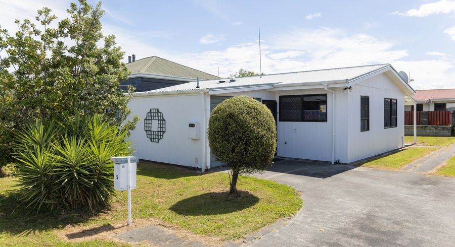 at 5 Grafton Road, Te Hapara, Gisborne