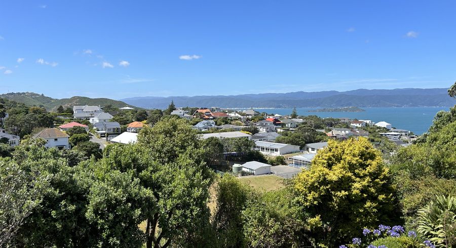  at 18 Jubilee Road, Khandallah, Wellington