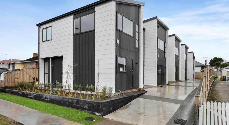  at 43 Friesian Drive, Mangere, Manukau City, Auckland