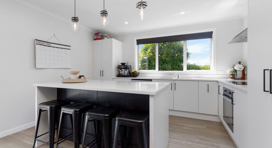  at 92 Penetaka Heights, Pyes Pa, Tauranga