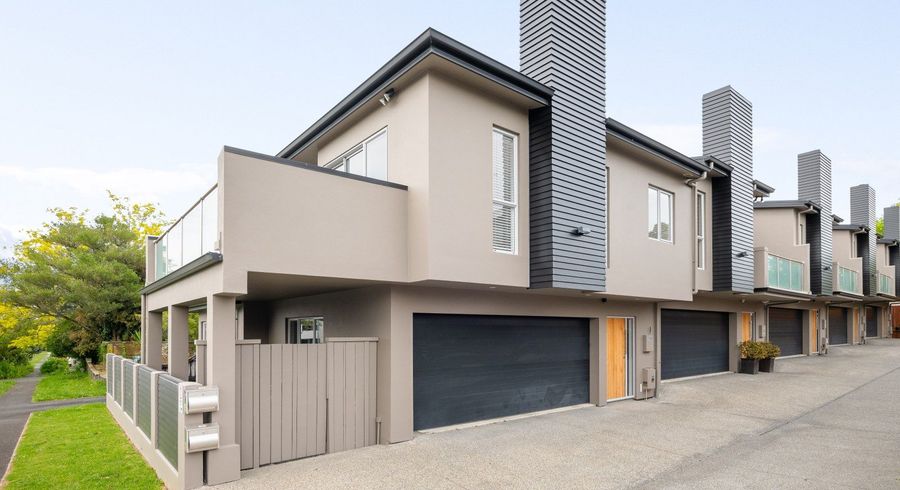  at 10A Manning Street, Hamilton City Central, Hamilton, Waikato