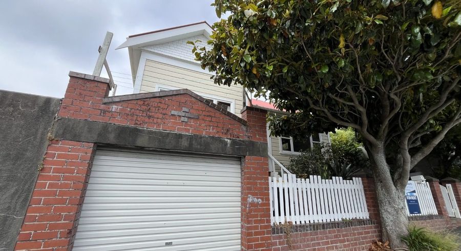  at 24 Lawrence Street, Newtown, Wellington