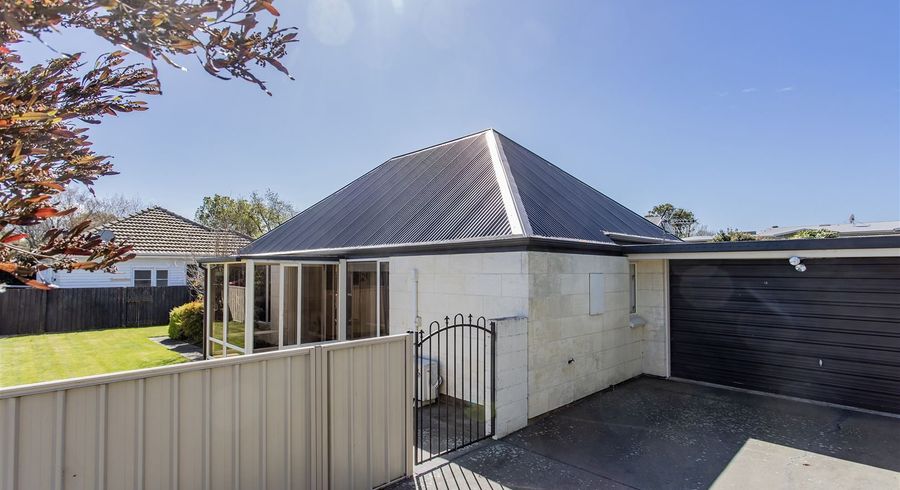  at 1 Marley View Street, Somerfield, Christchurch