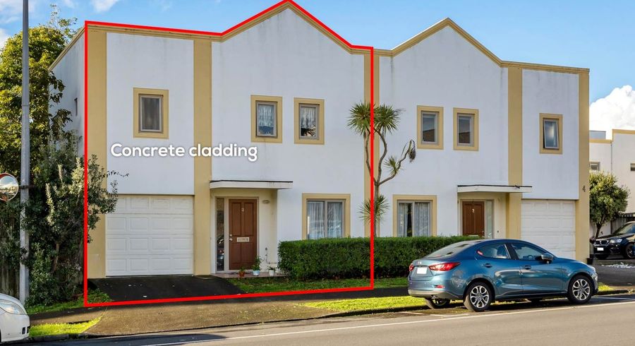  at 3/4 Ambrico Place, New Lynn, Waitakere City, Auckland