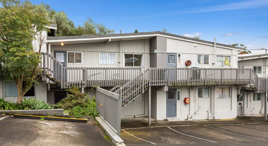  at 6/23 Locarno Avenue, Sandringham, Auckland