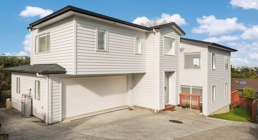  at 11A Kaihu Street, Northcote, Auckland