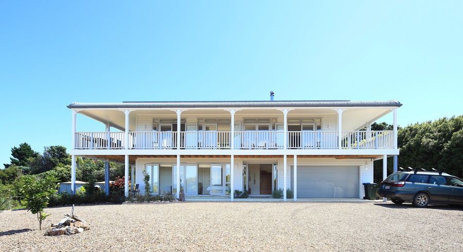  at 1/304B Sea View Road, Waiheke Island, Auckland