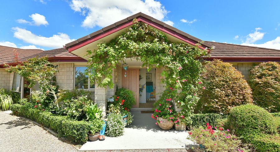  at 166E Postman Road, Albany