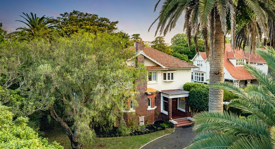 at 54 Mountain Road, Epsom, Auckland