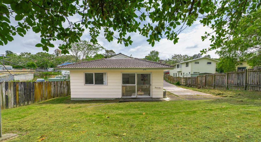  at 2/23 Shoreham Street, Avondale, Auckland