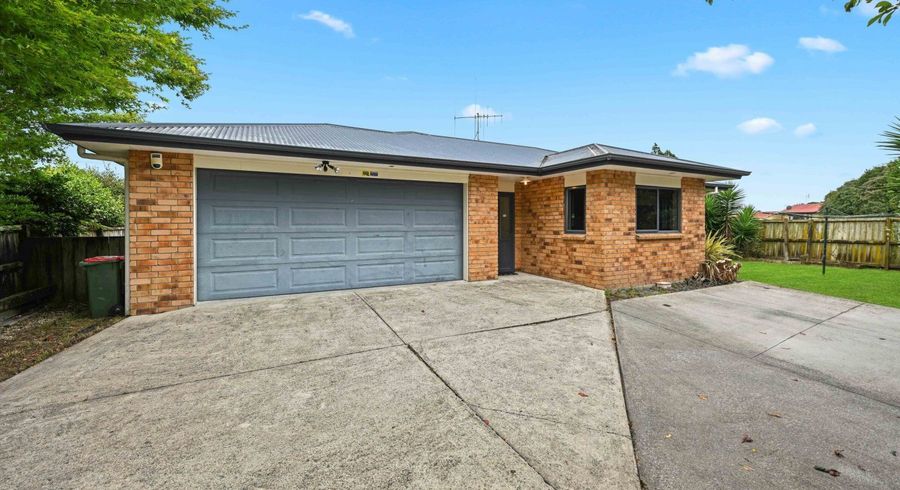  at 14 Corsair Place, Melville, Hamilton