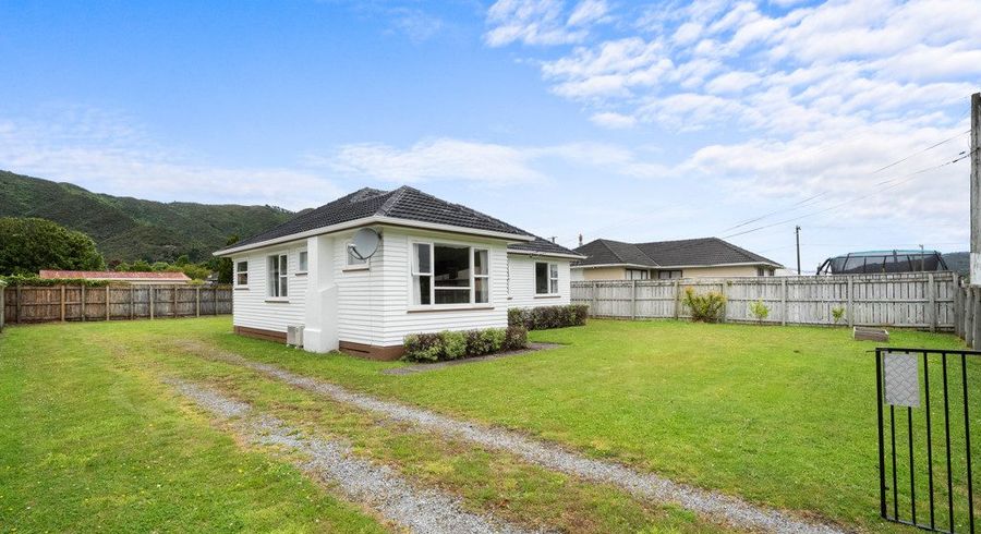  at 42 Donnelley Drive, Wainuiomata, Lower Hutt, Wellington