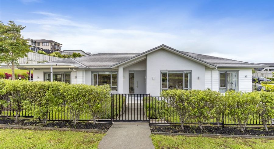  at 2 Doidge Street, Beachlands, Auckland