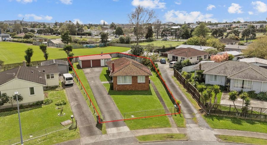  at 24 Caravelle Close, Mangere, Manukau City, Auckland