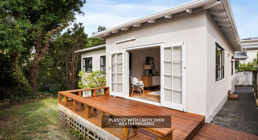  at 1/16 Nile Road, Milford, Auckland