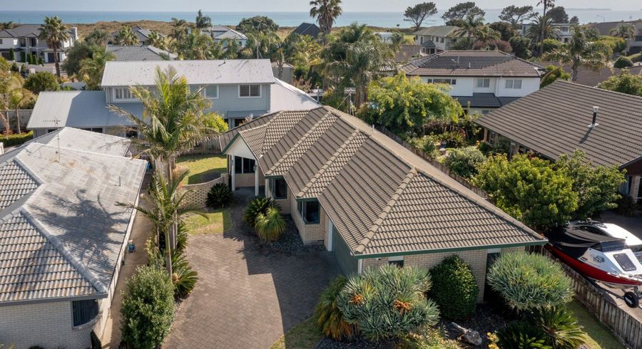  at 11 Santa Monica Drive, Papamoa Beach, Papamoa
