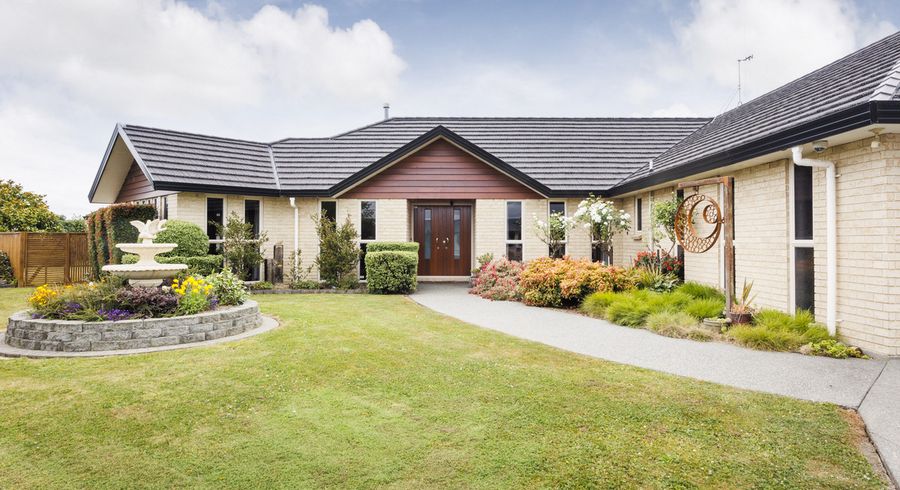  at 3 Brooklyn Heights Drive, Kelvin Grove, Palmerston North