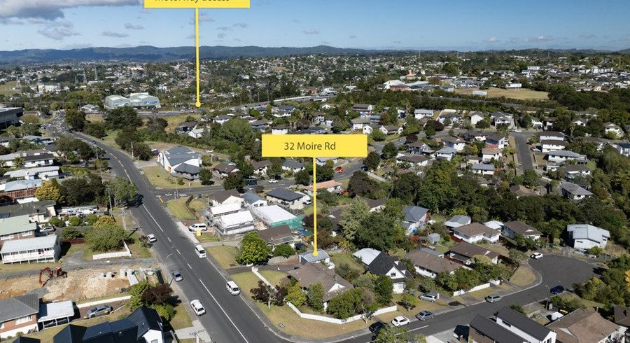  at 32 Moire Road, Massey, Waitakere City, Auckland