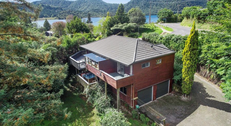  at 4 Steep Street, Lake Okareka, Rotorua