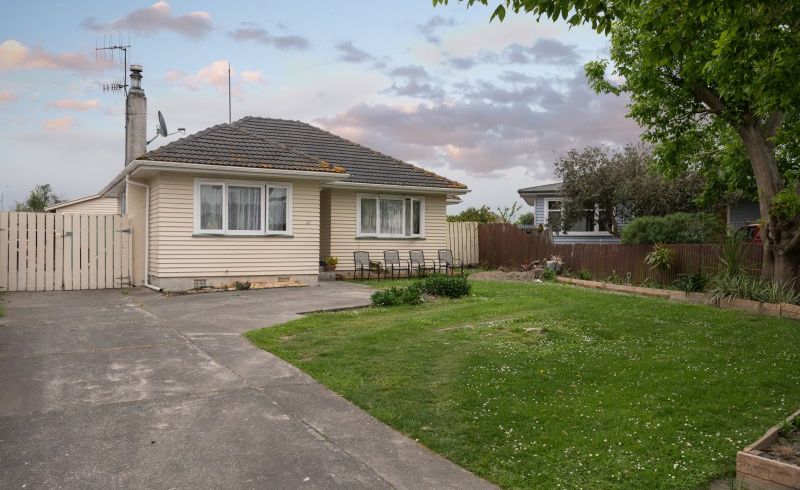  at 27 Hillary Crescent, Maraenui, Napier