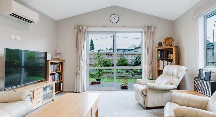  at 135 Forest Lake Road, Forest Lake, Hamilton, Waikato
