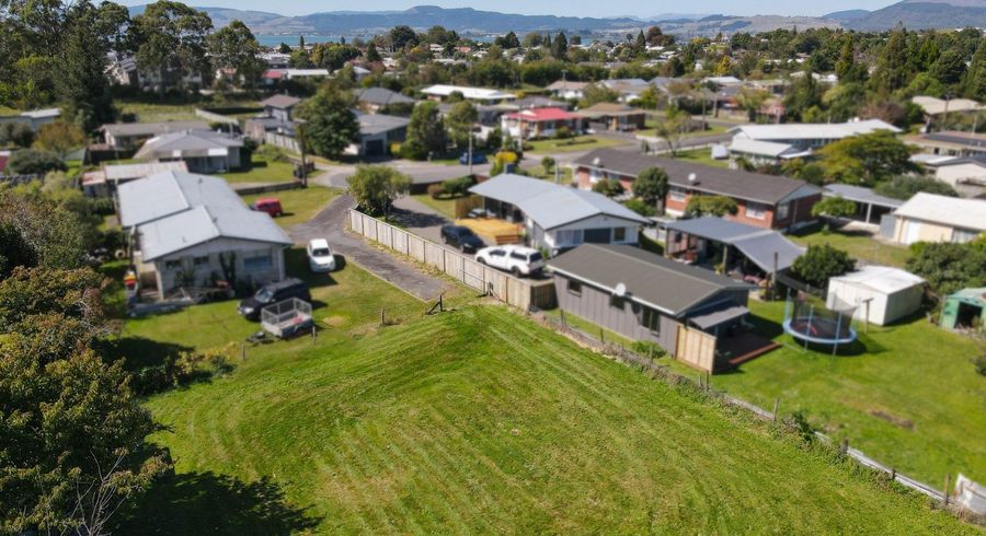  at 8C Kouma Place, Fairy Springs, Rotorua, Bay Of Plenty