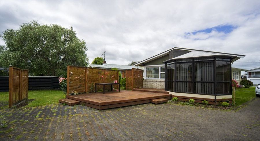  at 9 Patrick Place, Fitzroy, Hamilton