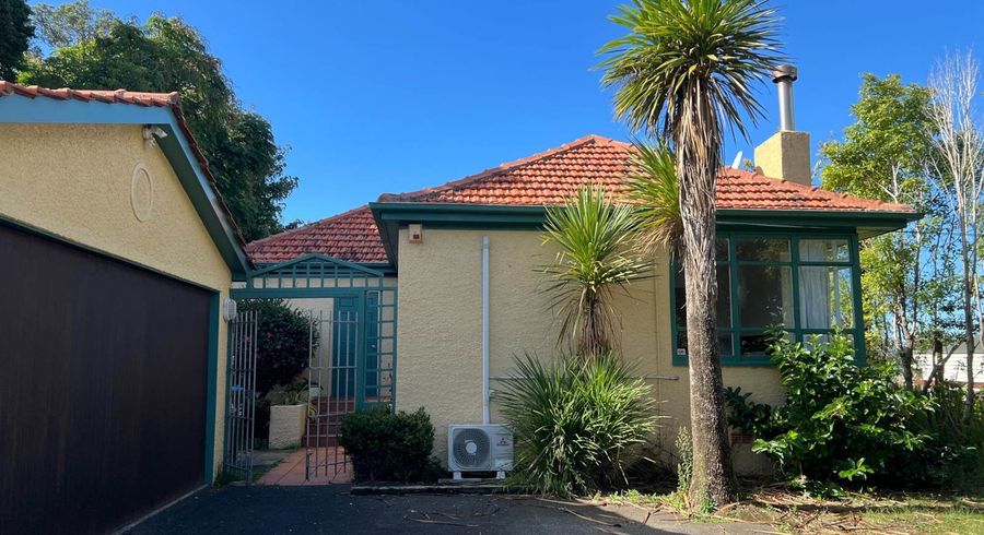  at 4 Shera Road, Remuera, Auckland City, Auckland