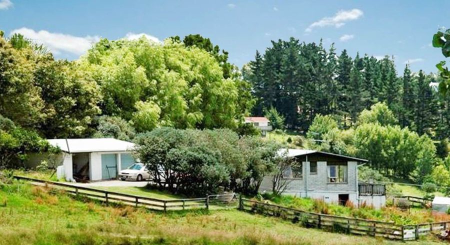  at 19 Spur Road, Silverdale, Rodney, Auckland