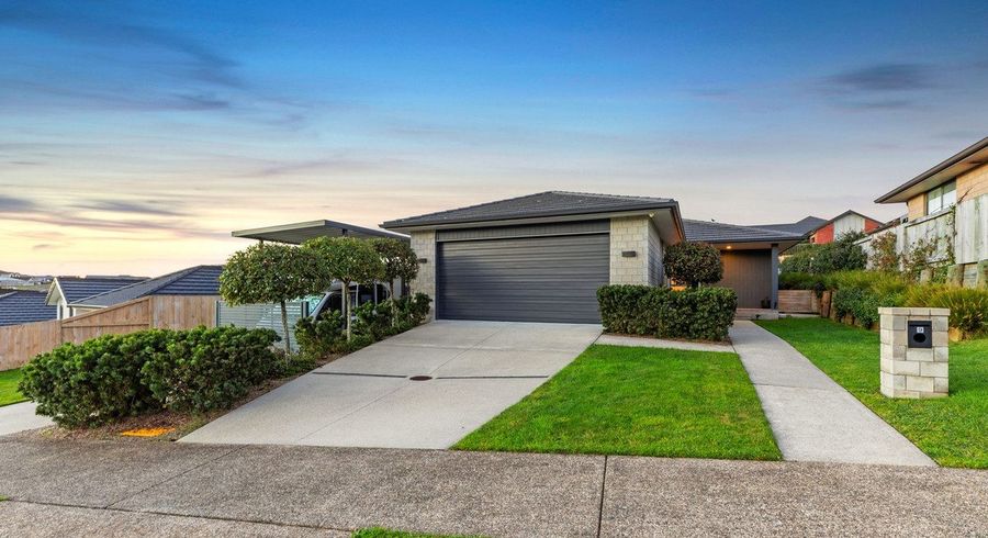  at 9 Puhirake Crescent, Pyes Pa, Tauranga, Bay Of Plenty