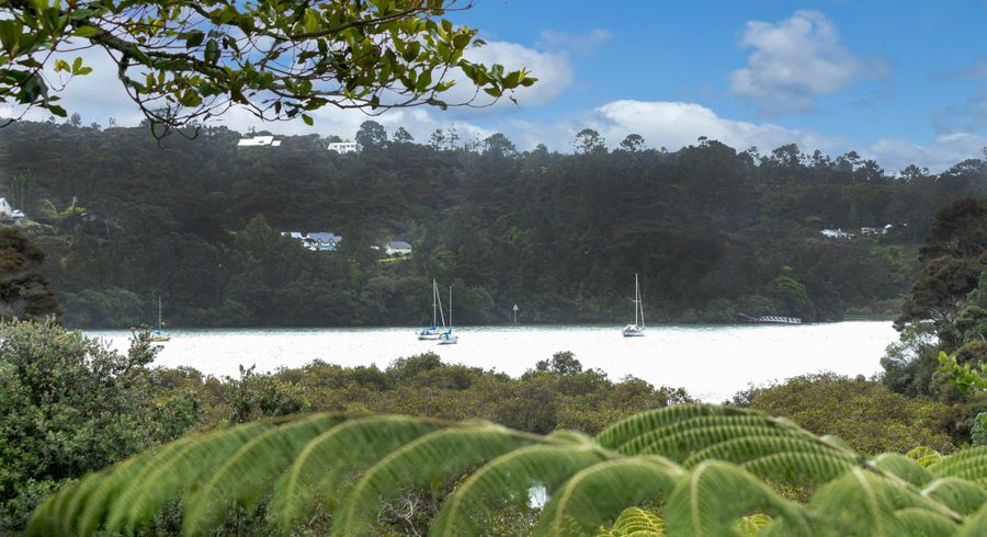  at 12 Oratau Place, Greenhithe, Auckland