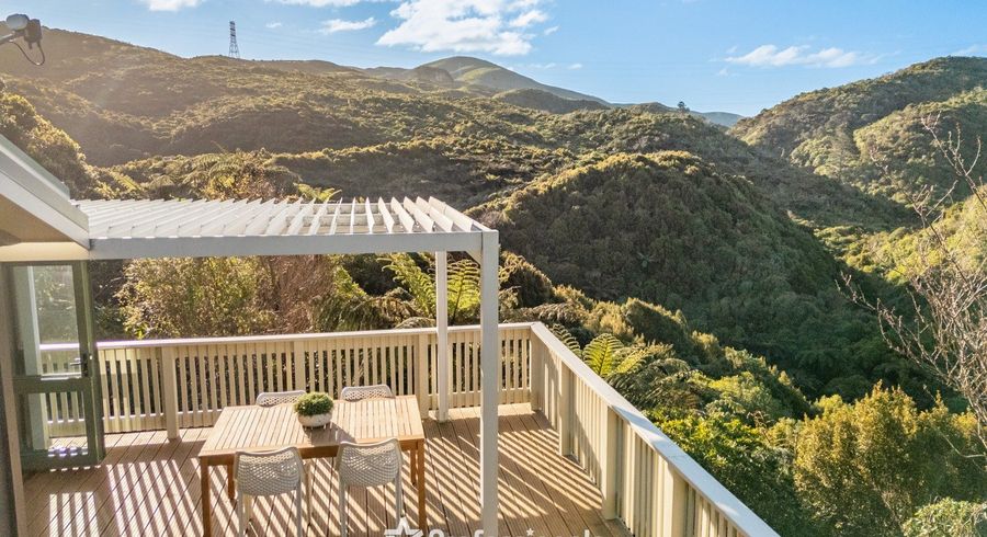  at 16 Haast Close, Kelson, Lower Hutt, Wellington