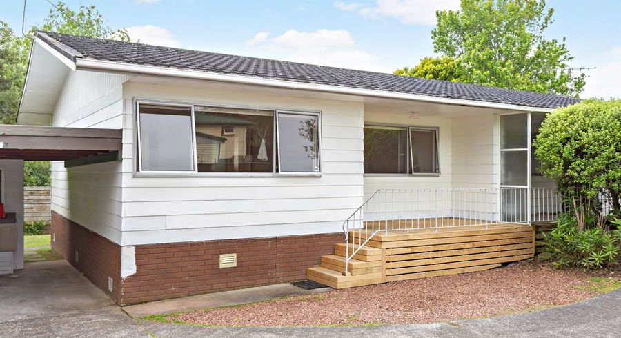  at 6/19 Bayside Avenue, Te Atatu Peninsula, Auckland