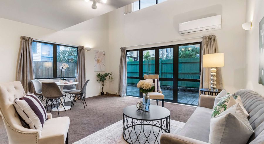  at 2/89 Portage Road, New Lynn, Auckland