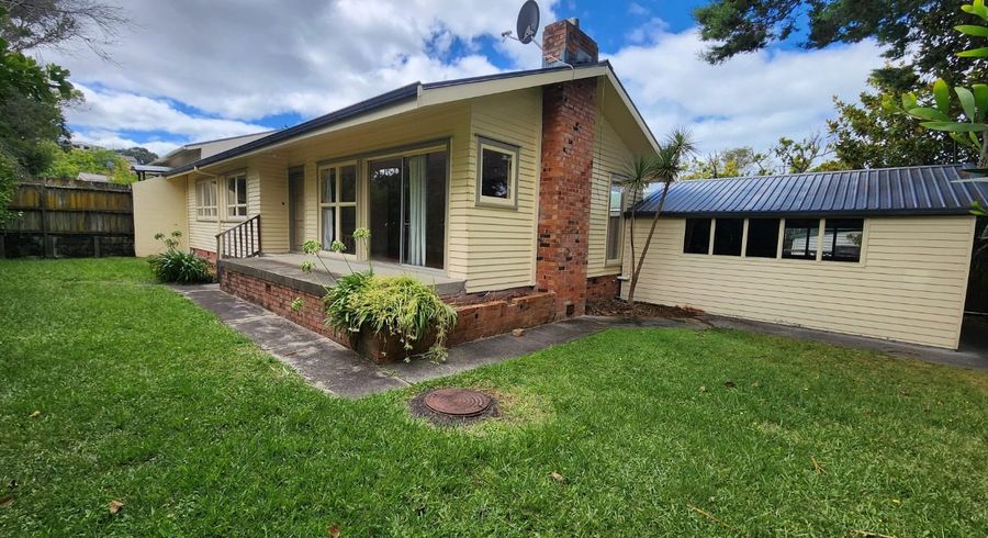  at 51 Seine Road, Forrest Hill, North Shore City, Auckland