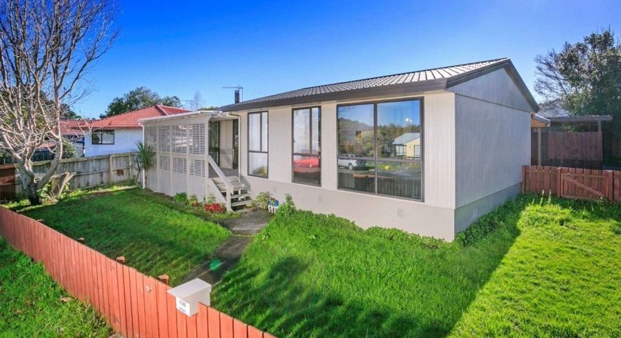  at 1/29 Devonshire Rd, Unsworth Heights, North Shore City, Auckland