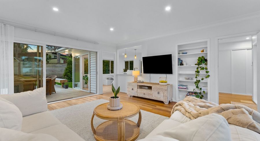  at 37 Neptune Avenue, Beach Haven, North Shore City, Auckland