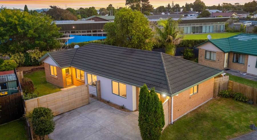  at 5 Portrush Lane, Takanini, Papakura, Auckland