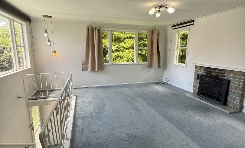  at 5 Lynwood Road, New Lynn, Waitakere City, Auckland