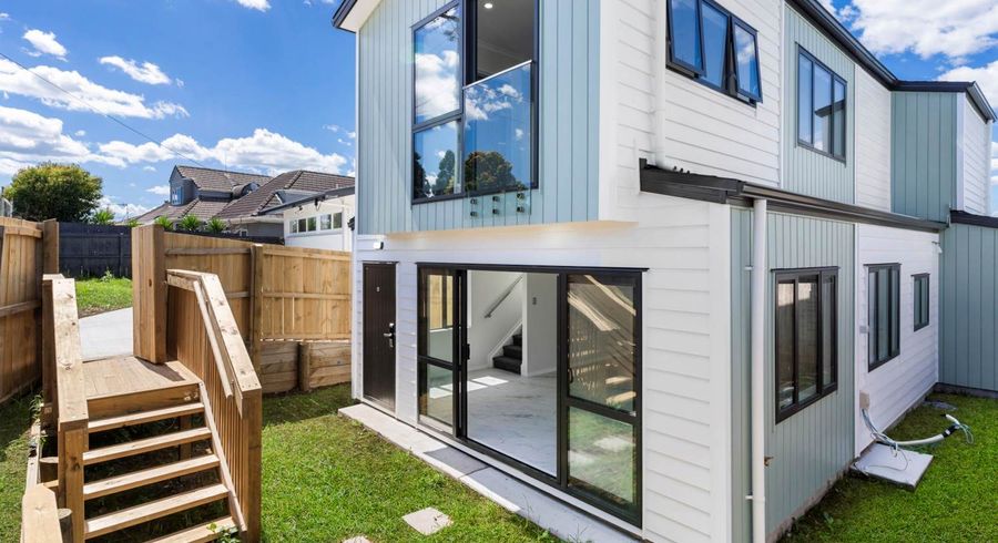  at Lot 2/19 Cornwall Road, Papatoetoe, Manukau City, Auckland