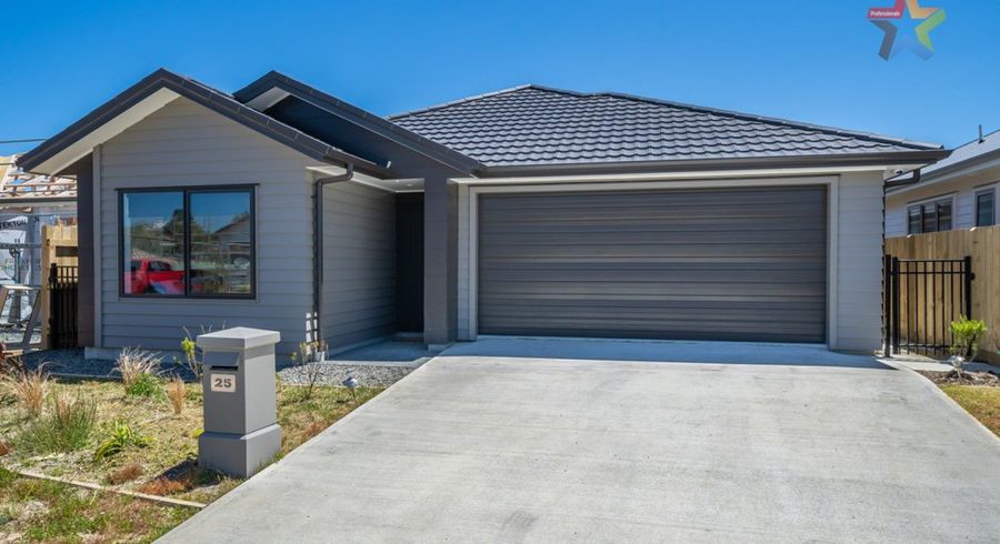  at 25 Kairaumati Crescent, Kelson, Lower Hutt